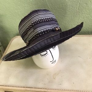 Foldable. Washable Sun Hat by Joe Boxer